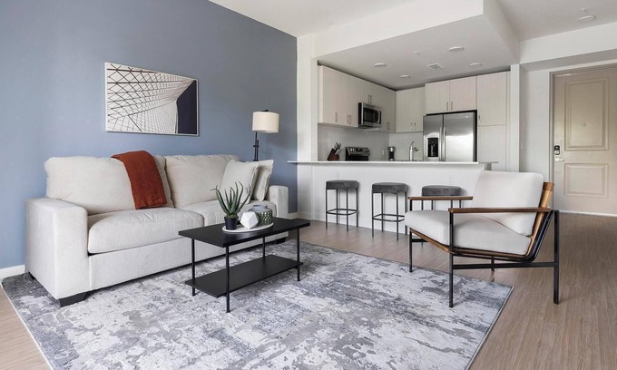 Biggar Apartment | Landing | Chic 1BD, Pool, Gym