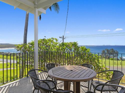 Woolgoolga House | Landis On Pollack