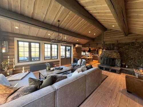 Geilo House | Large cabin with spectacular views in Geilo