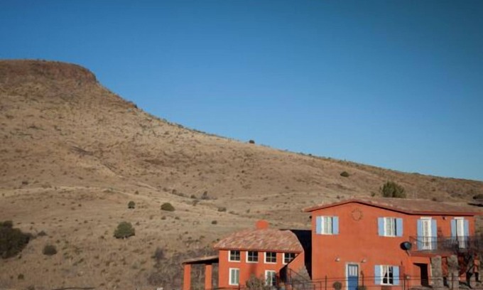 Fort Davis Cottage | Large guesthouse withpool/spa, 360 degrees mountain views, horses welcome