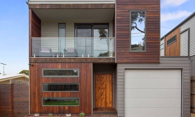 Smiths Beach House | Large & New Holiday home in Smiths beach, Phillip Island