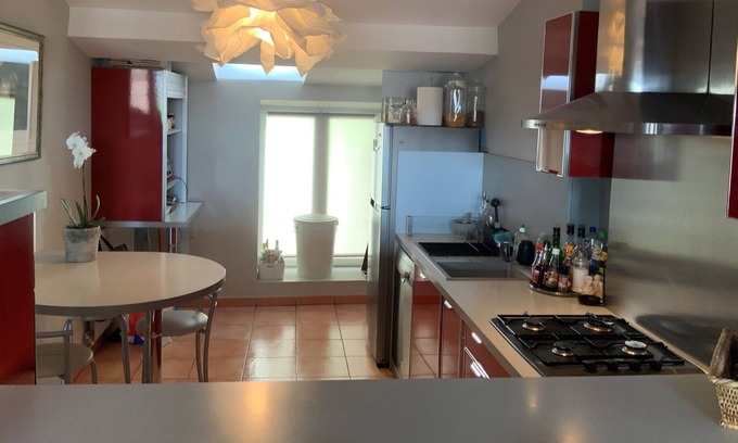 Auch Apartment | Large quiet apartment in the historic center of Auch