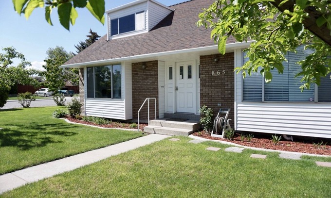 Scera Park South House | Large Room near UVU & BYU
