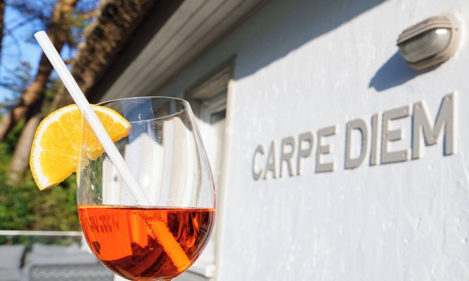 Gager Apartment | Large vacation apartment on 3 levels on the Bodden in Gager with 2 terraces