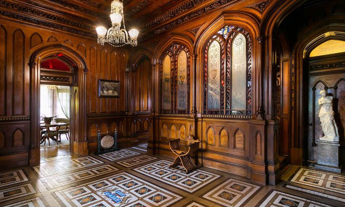 Dunedin Cabin | Larnach Lodge