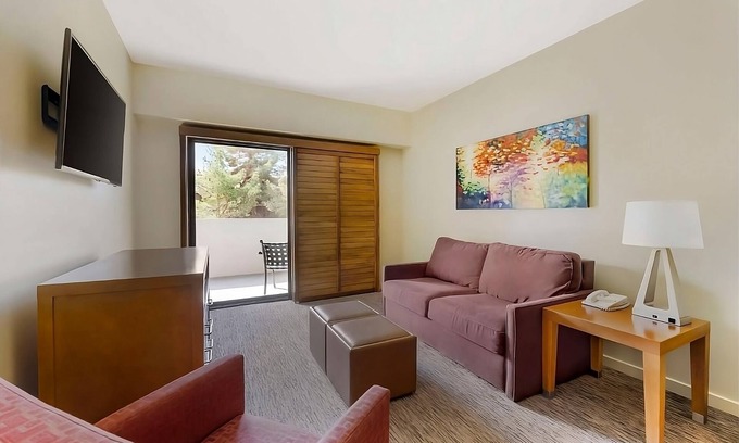 Enterprise Hotel | Las Vegas Resort near Attractions:Near Harry Reid Airport,Free Parking,Pool