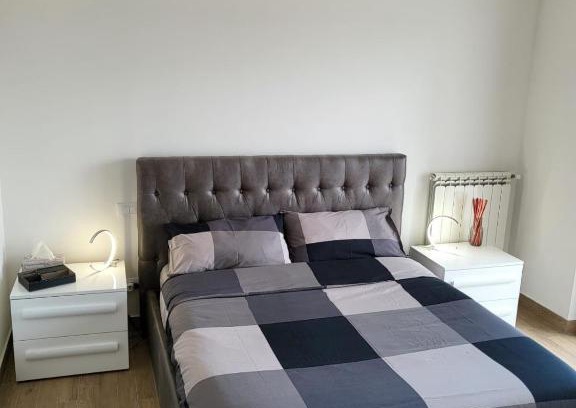 Centro Giano Apartment | LAURENTINA CECCHIGNOLA EUR