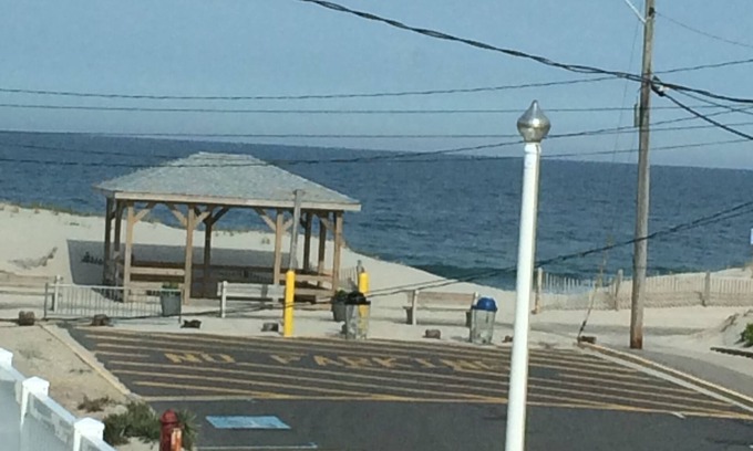 Lavallette House | LAVALLETTE,Ocean Block, 1 Bedroom PLUS sleep loft, 1 full Bath IMMACULATE GORGEO