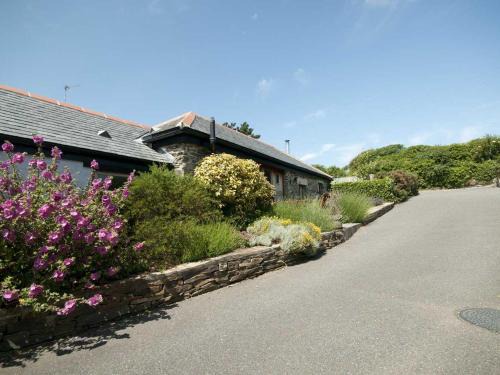 Crantock House | Lavender Barn