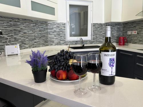 Bugibba Apartment | Lavender Suite