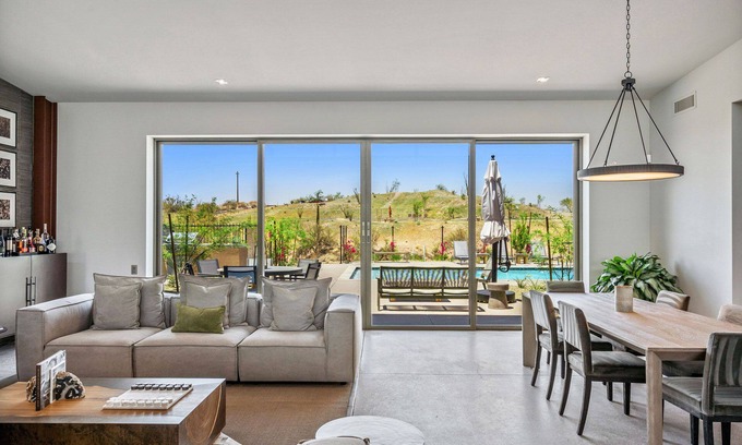 Fort McDowell House | Lavish Modern Desert Private Estate