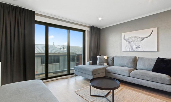 Hotham Heights Apartment | Lawlers 29