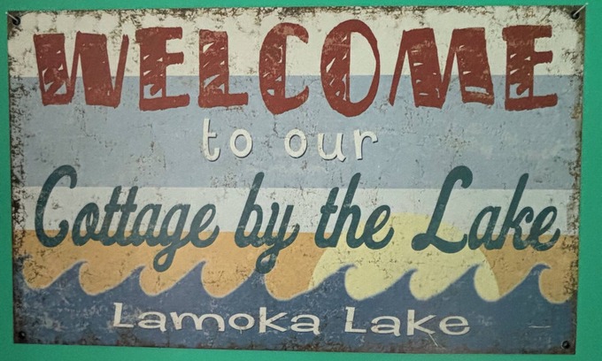 Bradford House | Lazy Days on Lamoka Lake is a charming 4 season lake house