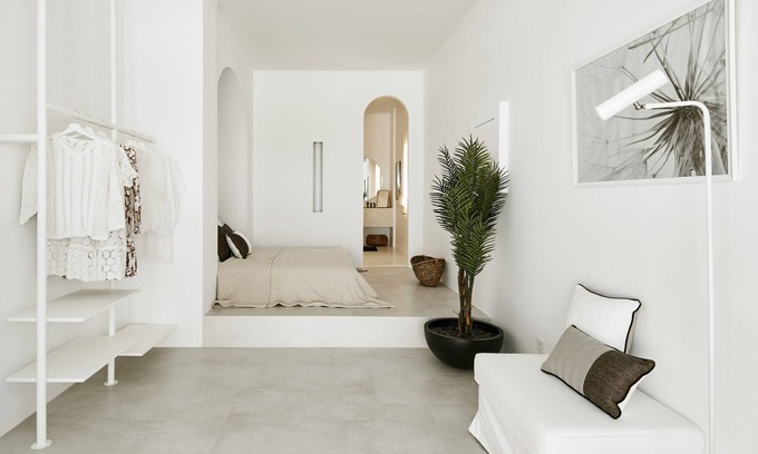 Messaria House | Le Blanc Nest Santorini is a Family/Couples friendly villa with a swimming pool