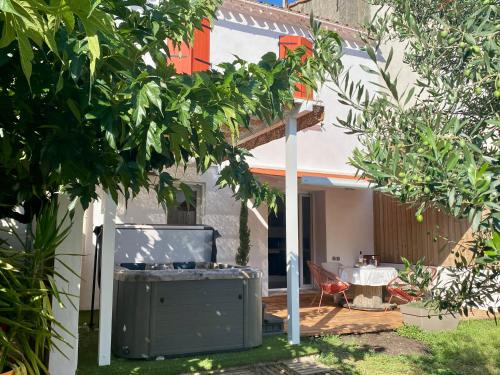 Conques-sur-Orbiel House | LE CELESTHYM - SPA Privatif