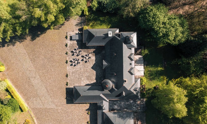 Bernister Villa | Le Châtelet, Tannery Estate