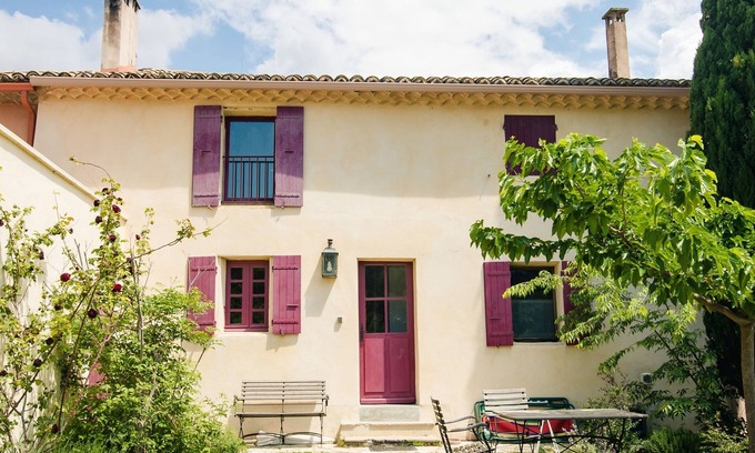 Vacqueyras House | LE CLOS Gîte at the foot of the Dentelles de Montmirail