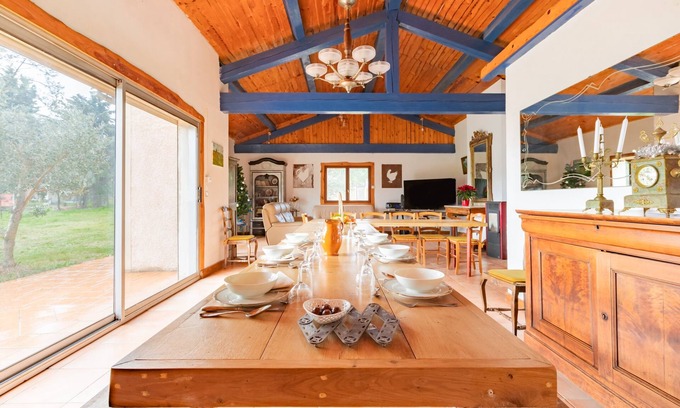 Villalbe House | Le Coteau Ensoleillé - Climatisée avec piscine