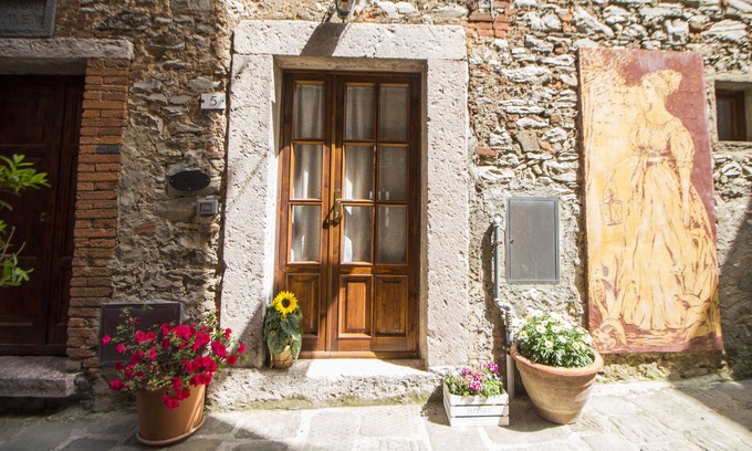 Sassetta Hotel | Le Dame del Borgo