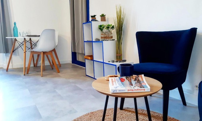 Saint-Brieuc Apartment | LE GALET BLEU - Hypercentre - Studio mezzanine