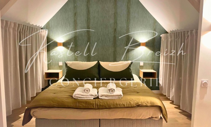 Gommenec'h House | Le gite de Saint Guy