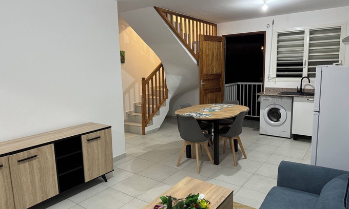 Pointe de la verdure House | Le Gosier Coastal Residence