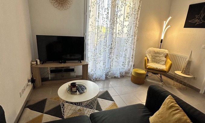 La Pompignane Apartment | Le Lironde - Charmant F2 Près de Port Marianne - Montpellier