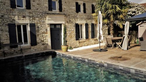 Saujon House | Le Logis du Breuil - Piscine privee