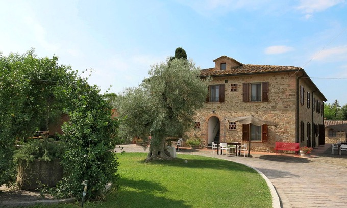 Peccioli Apartment | Le Palaie - 'Soffitta' PEC202 by Interhome