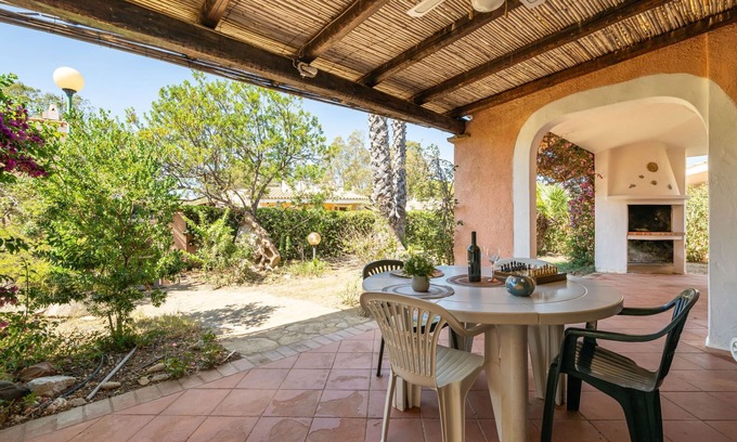 Campulongu House | Le palme by Interhome