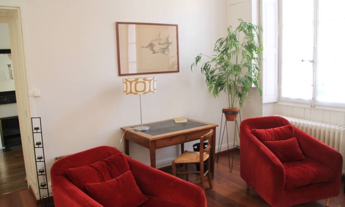 Centre Sud Apartment | Le Pasteur, the perfect place in the historical centre of Dijon (up to 4 guests)