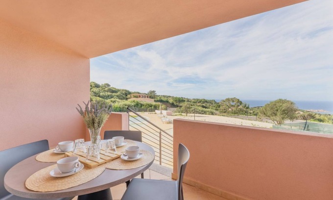 Paduledda Apartment | Le Rocce Rosse Bilocale 3 Letti Vista Mare