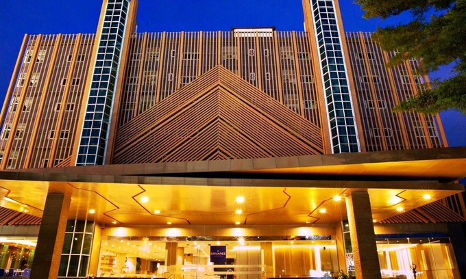 Bang Chalong Hotel | Le Srivaree Suvarnabhumi Airport Hotel