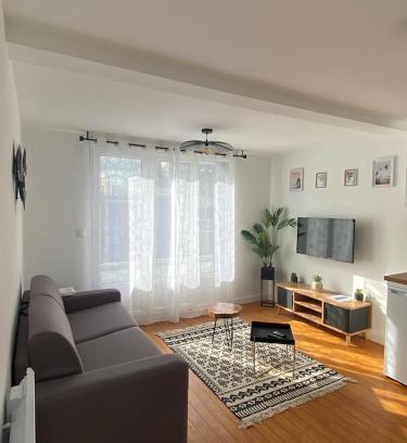 Longeville-les-Metz Apartment | Le Stade Metz 1 Wifi Un Séjour à Part