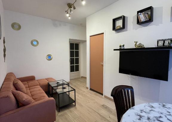 Noyen-sur-Sarthe Apartment | Le Sunset - Campagne - 5 pers - Rêve au Mans