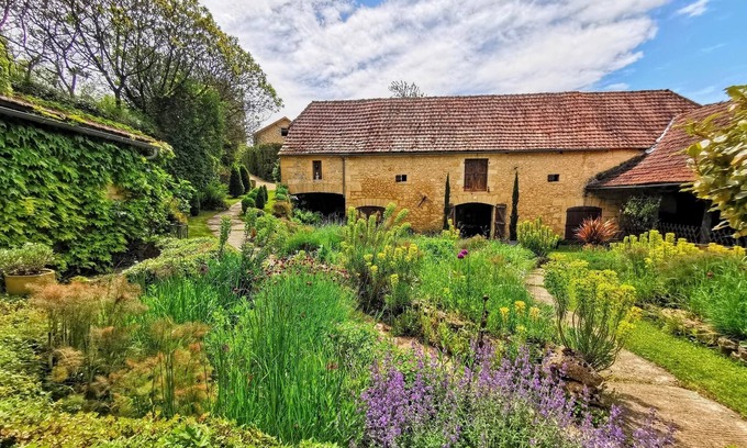Les Eyzies Cottage | Le Tournesol au Banquet, Les Eyzies