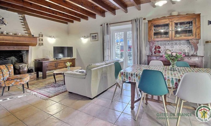 Saint-Alban House | Le Verdelet - ST Alban