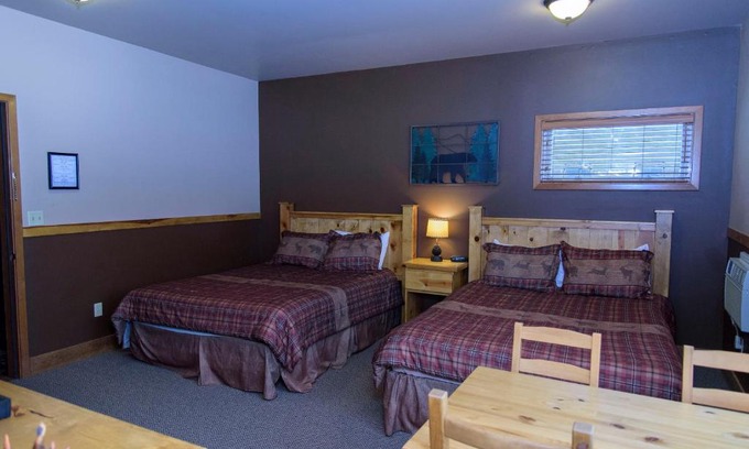 Ardenvoir Resort | Leavenworth Camping Resort Lodge 1