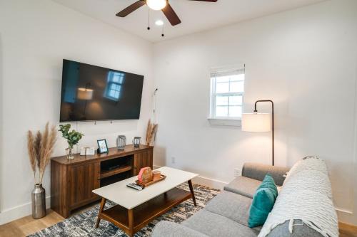 Yancey House | Legacy Ranch Escape Game Room and Lake Access