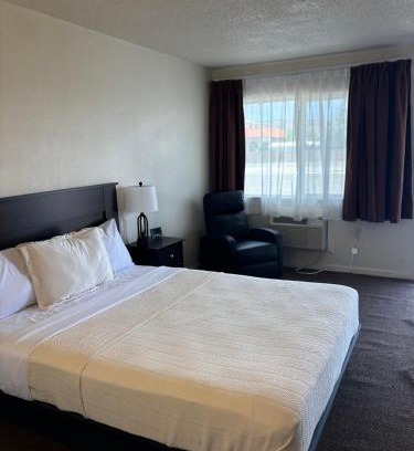 Grants Hotel | Leisure Lodge Motel