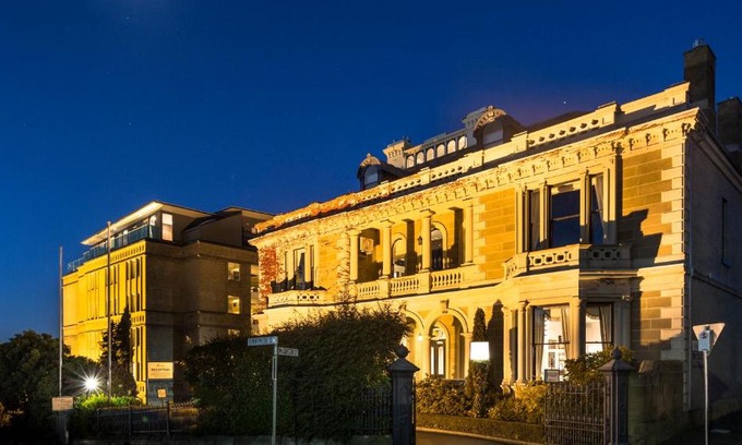 Battery Point Hotel | Lenna Of Hobart