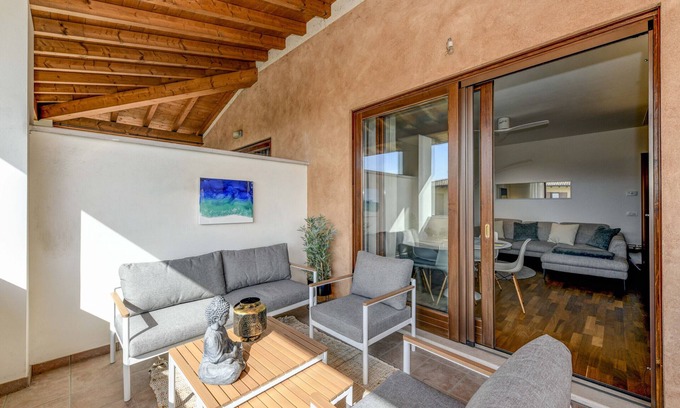 Moniga del Garda Apartment | Leone: modern apartment in Moniga
