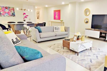 Miguel Hidalgo Apartment | Leonora MaiaHome-Amplio apt en Polanco a pasos de Masaryk 3BD + 3BT