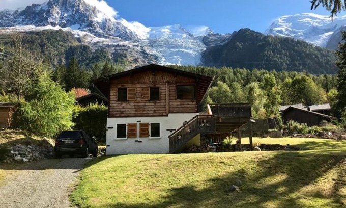 Les Bossons Ski Chalet | Les Chalets du Glacier - Chalet Emma - Chamonix