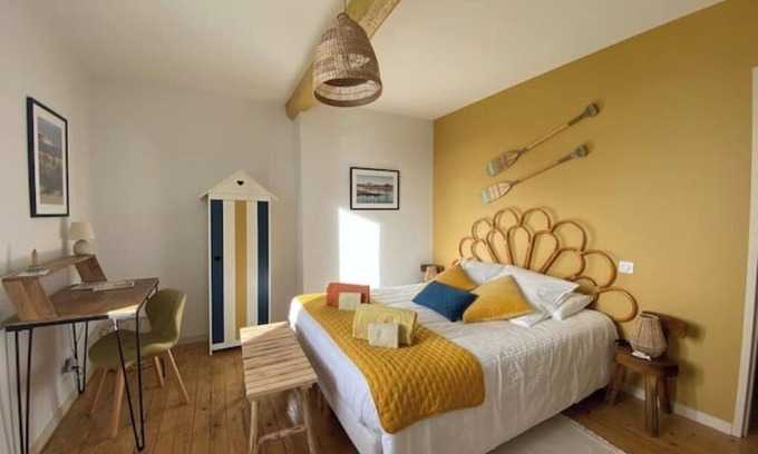 Sepx Bed & Breakfast | Les Chambres des 3 Chouettes - Aquitaine room