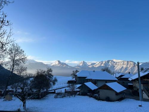 Montmin House | Les Chanterelles Montmin