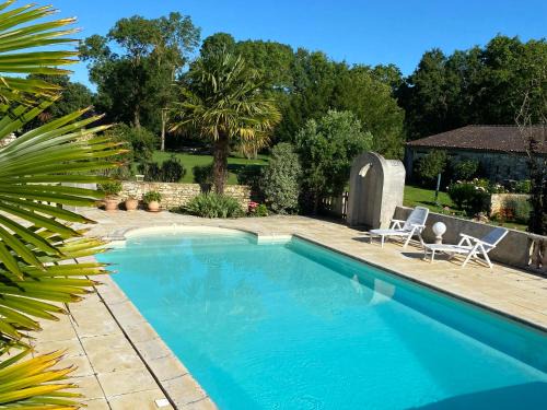 Geay Bed & Breakfast | Les gîtes des Lauriers roses Chambre privée Île d Oléron