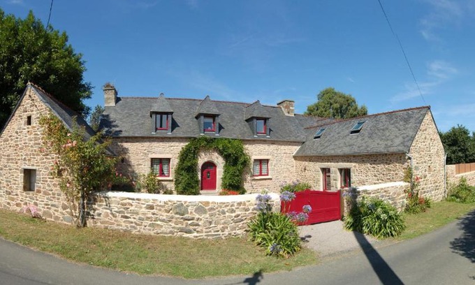 Lezardrieux House | Les longères du Trieux