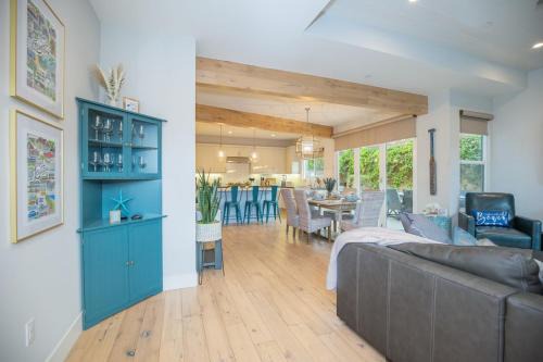 Leucadia House | Leucadia Oasis with Spa, EV, Fire Pit, AC, Walk to Beach