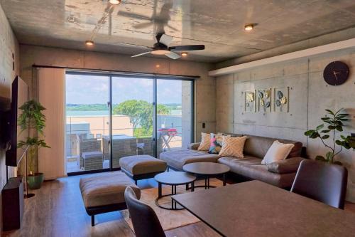 Miyakojima Villa | LIBERTA Mare Miyakojima -オーシャンビュープライベートヴィラ 最大7名宿泊-